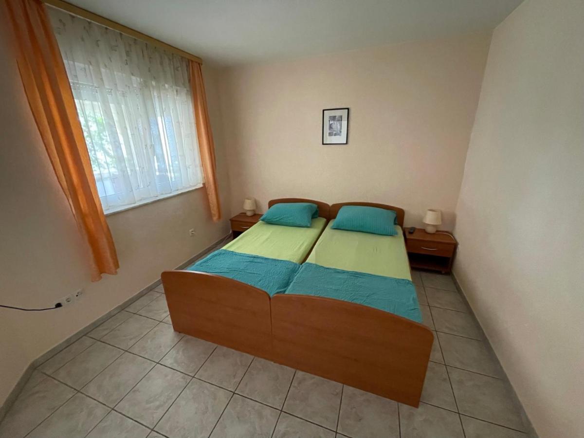Apartements Delfin Vir Bagian luar foto