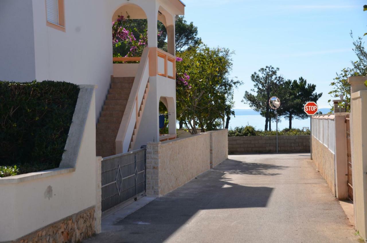 Apartements Delfin Vir Bagian luar foto